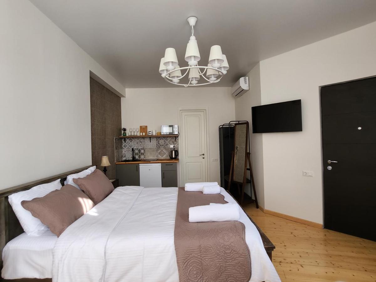 Old Gold Anteon Apartment Tbilisi ภายนอก รูปภาพ