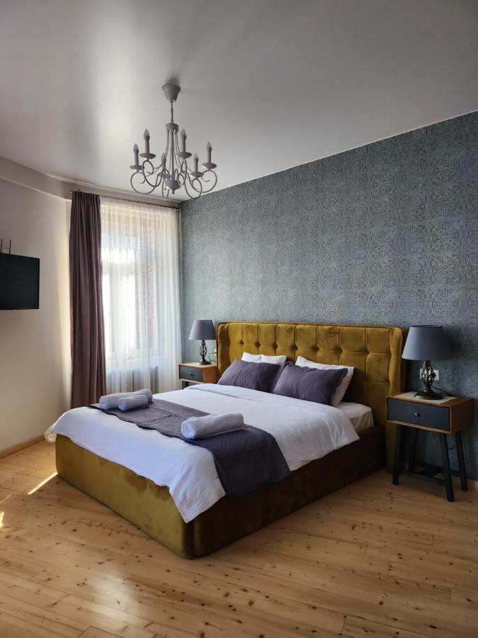 Old Gold Anteon Apartment Tbilisi ภายนอก รูปภาพ