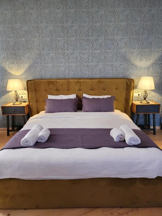 Old Gold Anteon Apartment Tbilisi ภายนอก รูปภาพ