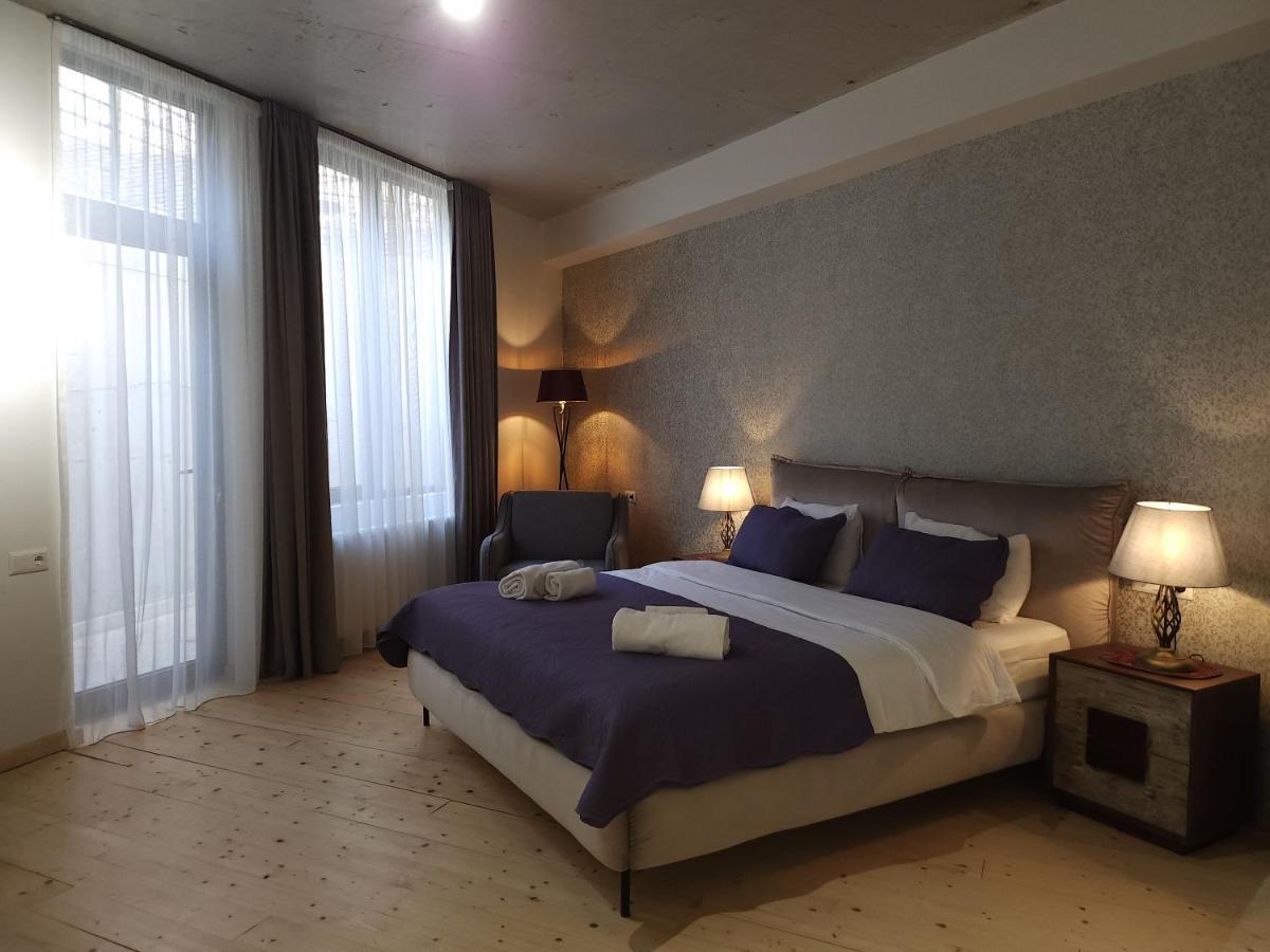 Old Gold Anteon Apartment Tbilisi ภายนอก รูปภาพ