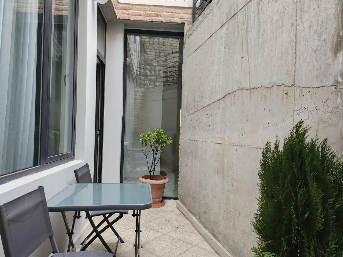 Old Gold Anteon Apartment Tbilisi ภายนอก รูปภาพ